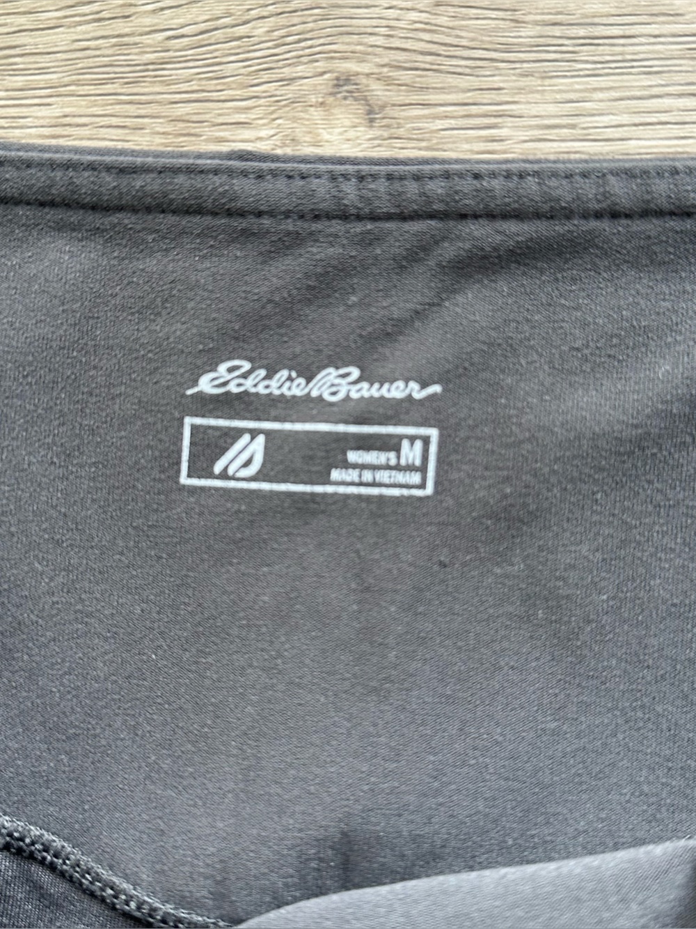 Eddie Bauer Women’s Black Stretch Bootcut Athletic Pants Zip Pocket Size Medium - Picture 3 of 8